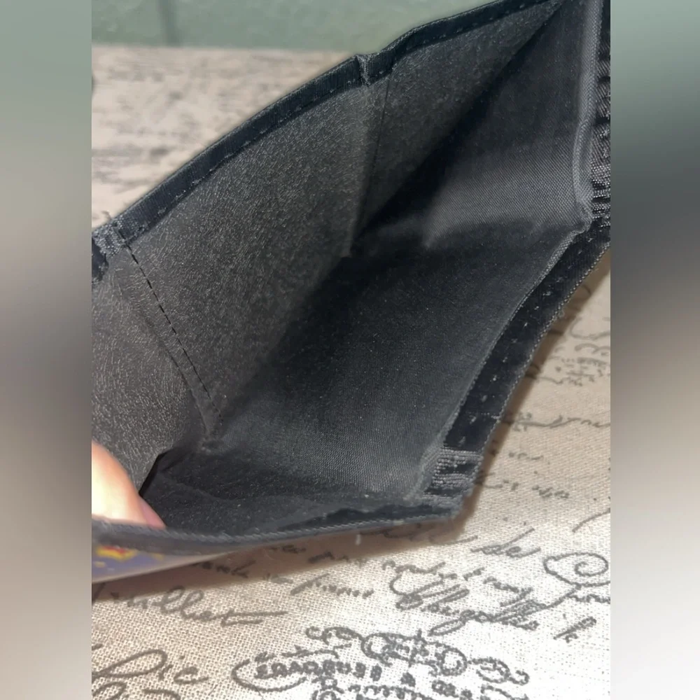 Comic book style wallet with multiple pockets #comic #gaming